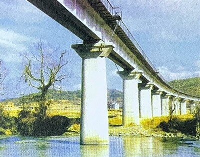 1997年承建原平上陽(yáng)武特大橋