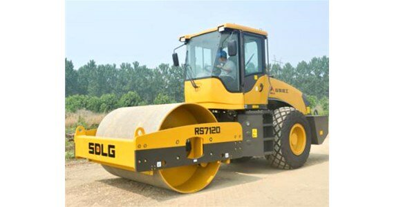 小型壓路機(jī)施工時(shí)應(yīng)注意的事項(xiàng)有哪些？